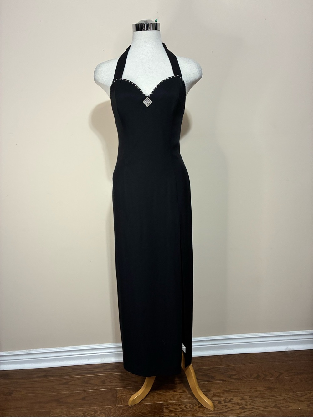 Lureall Classic Black Halter Maxi Dress with Rhinestone Detail